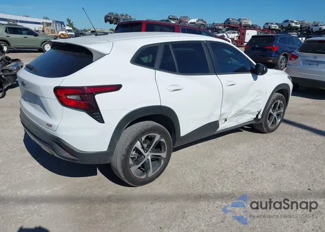 2025 Chevrolet Trax Fwd 1Rs z USA, uszkodzony, nr VIN KL77LGEPXSC224248